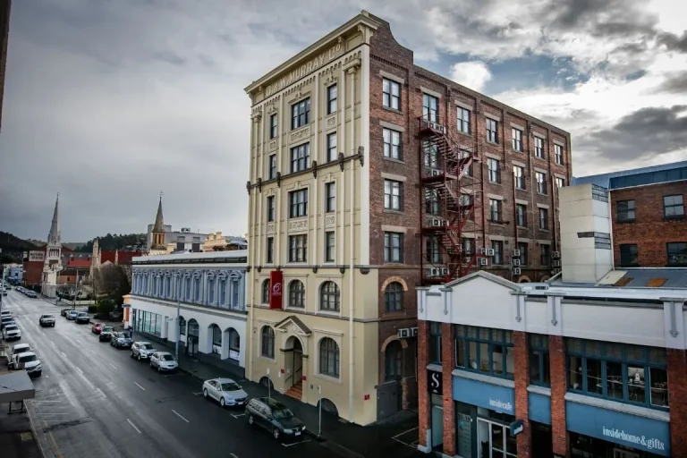 Launceston Central Apartment Hotel heritage-style conference venue in city centre
