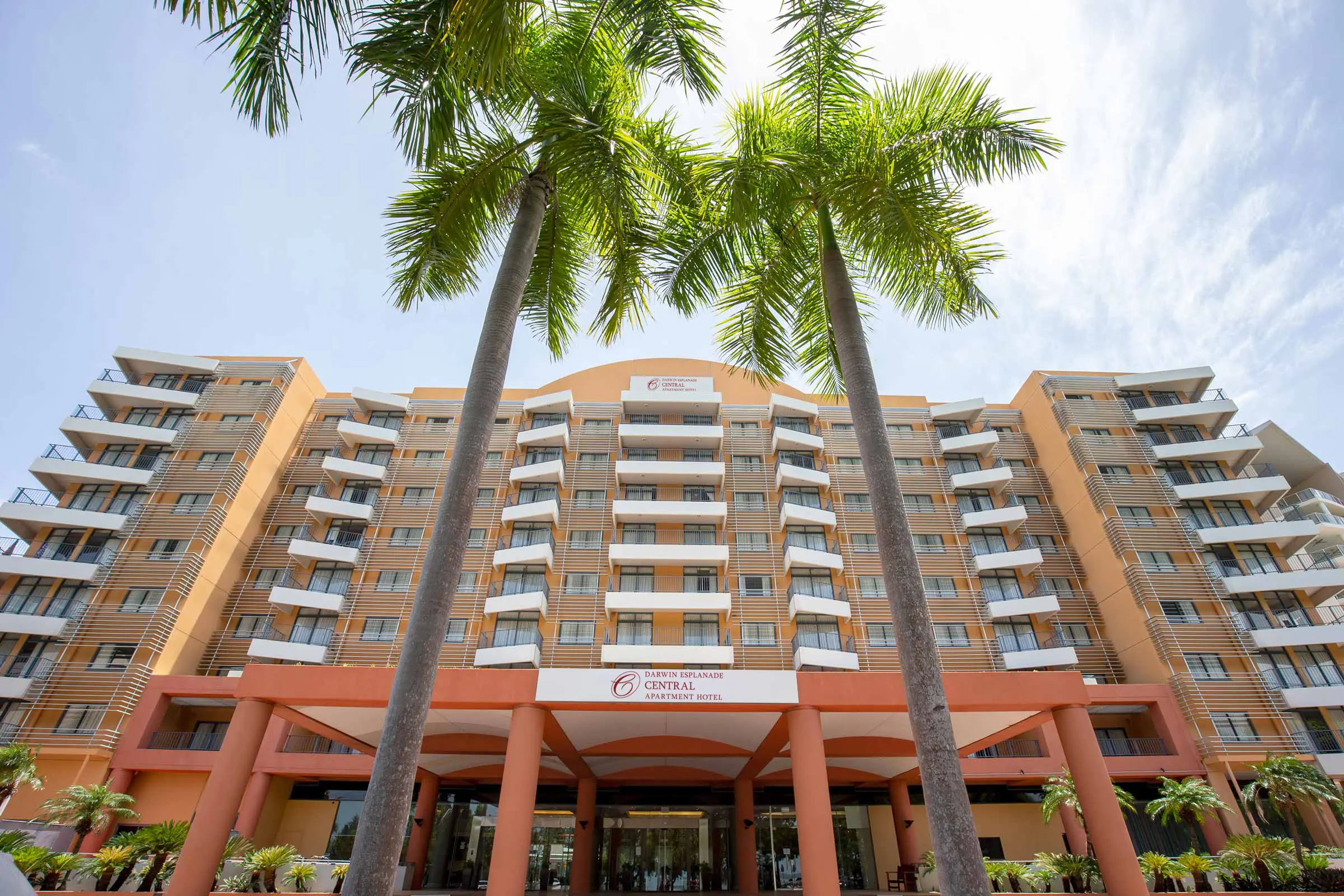 Front exterior of Darwin Esplanade Central Apartment Hotel, a prime CBD venue for Darwin conference events and corporate stays.